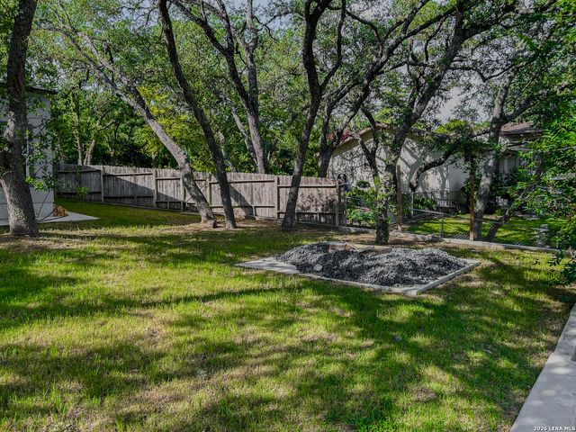 7418 Wild Eagle Rd, San Antonio, TX 78255