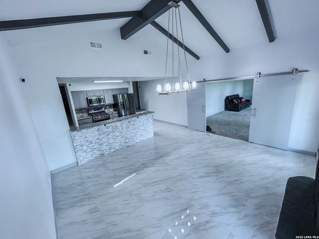 7418 Wild Eagle Rd, San Antonio, TX 78255