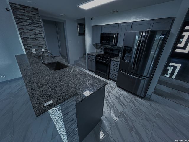 7418 Wild Eagle Rd, San Antonio, TX 78255