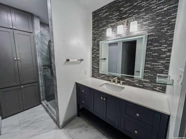 7418 Wild Eagle Rd, San Antonio, TX 78255