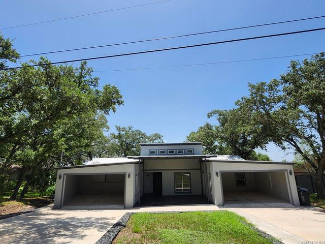 7418 Wild Eagle Rd, San Antonio, TX 78255