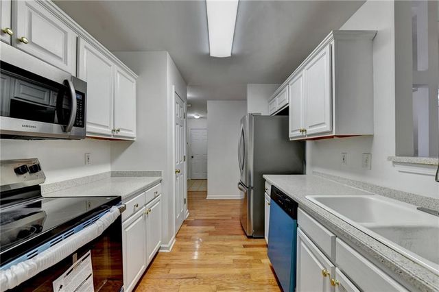 2803 Wellsly Court NW, Kennesaw, GA 30144