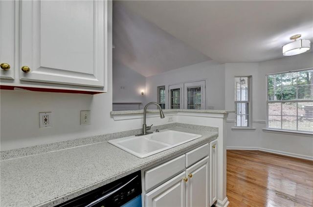 2803 Wellsly Court NW, Kennesaw, GA 30144