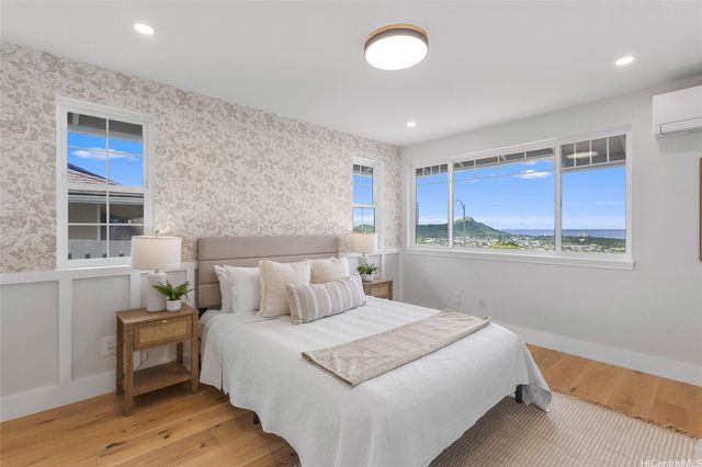 1482 Kalaepohaku Street, Honolulu, HI 96816