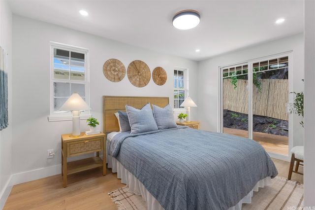 1482 Kalaepohaku Street, Honolulu, HI 96816