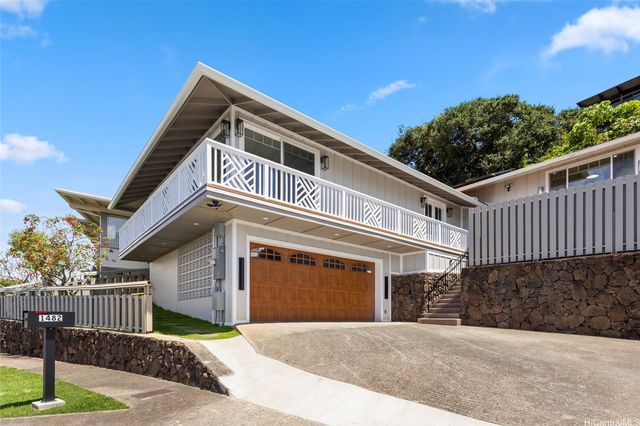 1482 Kalaepohaku Street, Honolulu, HI 96816
