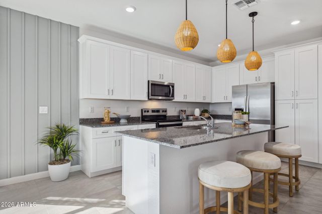 26344 W CROWN KING Road, Buckeye, AZ 85326