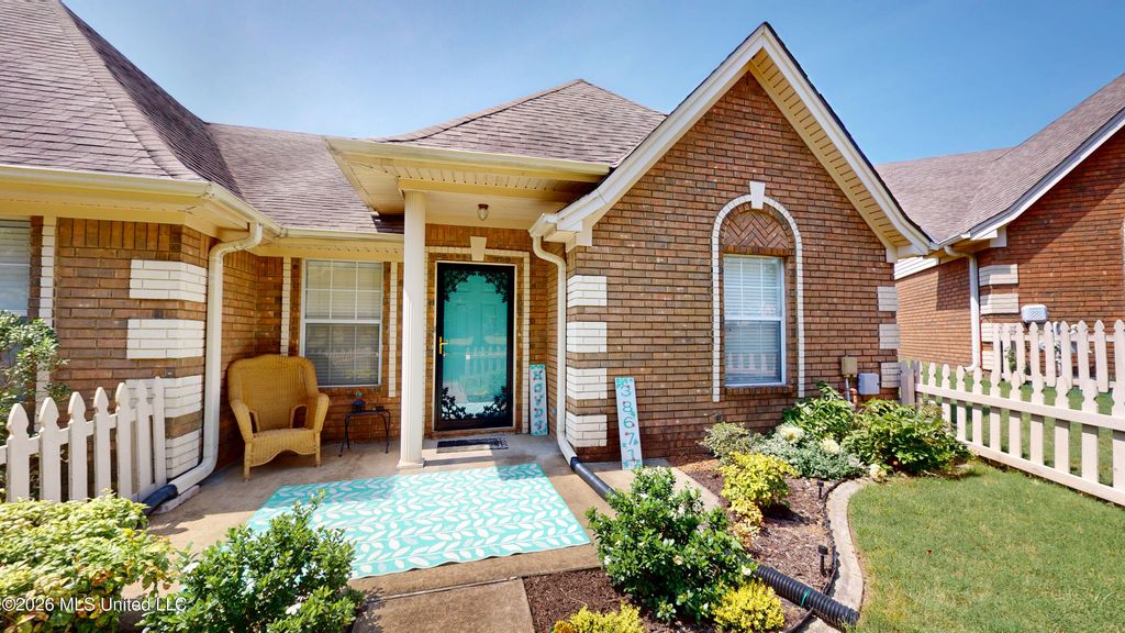 6722 Beaumont Circle, Southaven, MS 38671 — exterior