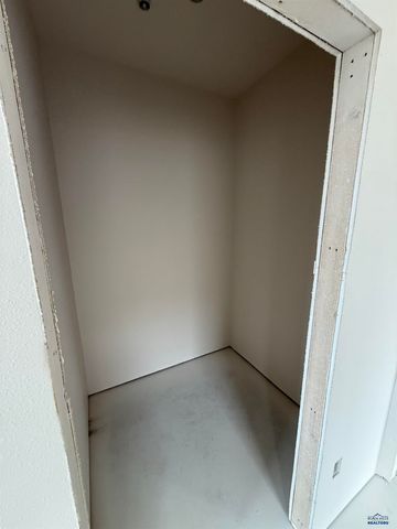 2531 HENNESSY DRIVE, Rapid City, SD 57701