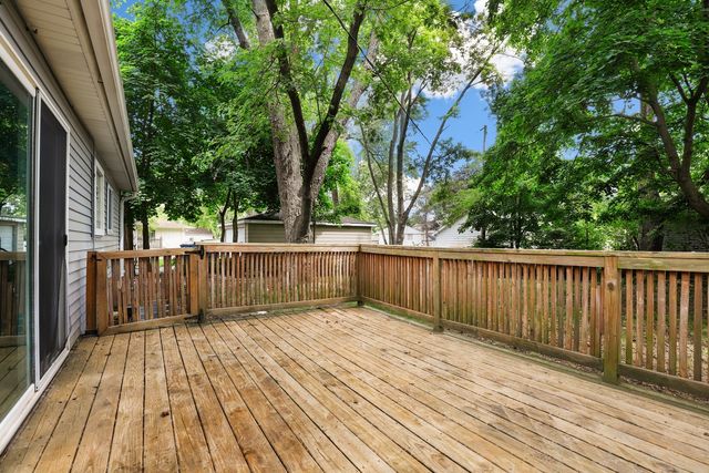 231 W 35th Street, Steger, IL 60475
