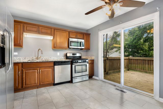 231 W 35th Street, Steger, IL 60475