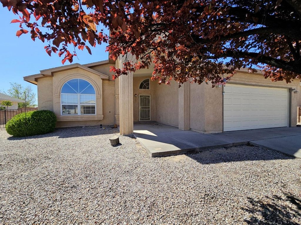 909 Hollow Park Court SE, Rio Rancho, NM 87124