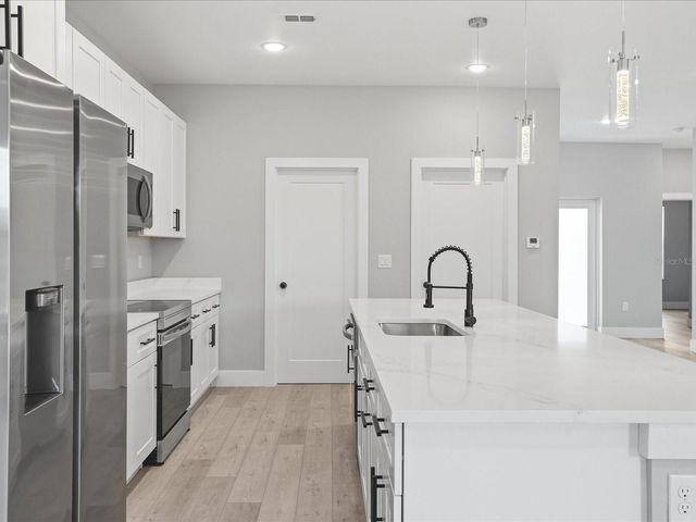 23173 GLEN AVENUE, Punta Gorda, FL 33980