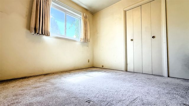 112 Lugar De Oro, Santa Fe, NM 87501