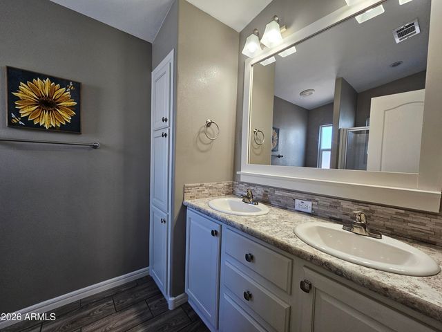 650 N Hawes Road 3516, Mesa, AZ 85207