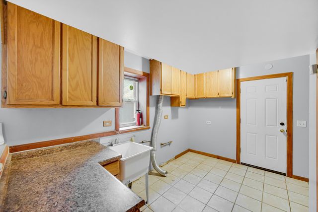 505 154th Place, Calumet City, IL 60409