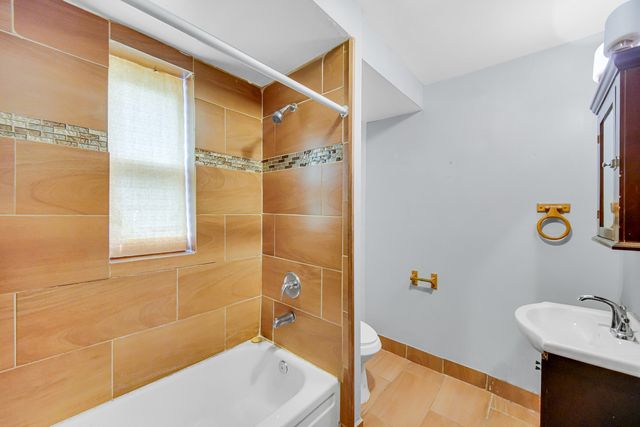 505 154th Place, Calumet City, IL 60409