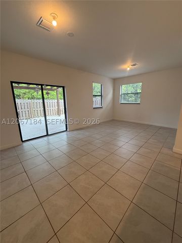 24600 SW 119th Pl 0, Miami, FL 33032
