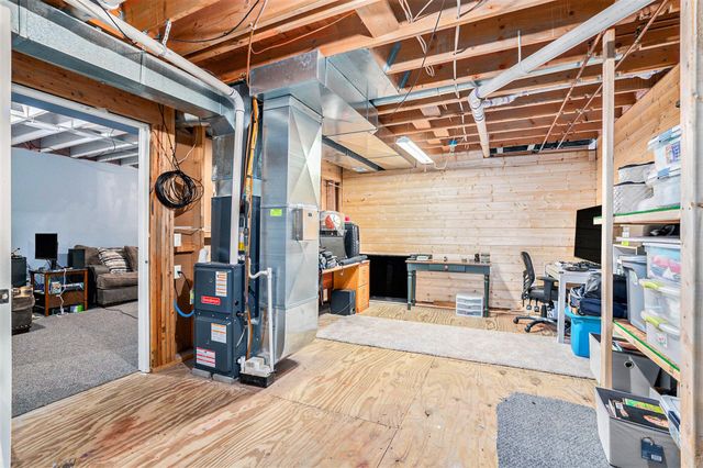 94 Easton Drive, Ionia, MI 48846