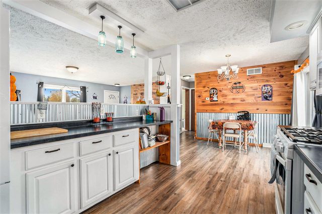 94 Easton Drive, Ionia, MI 48846