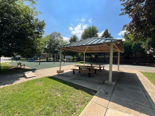 200 Glen Street, Grayslake, IL 60030