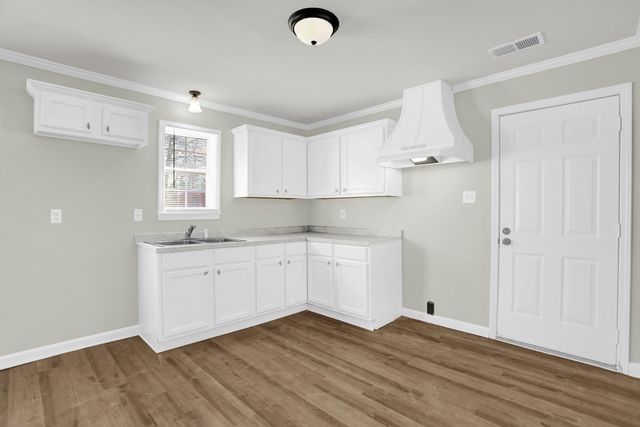 235 DEWITT RD, Rossville, TN 38066