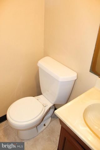 4153 M ST, Philadelphia, PA 19124