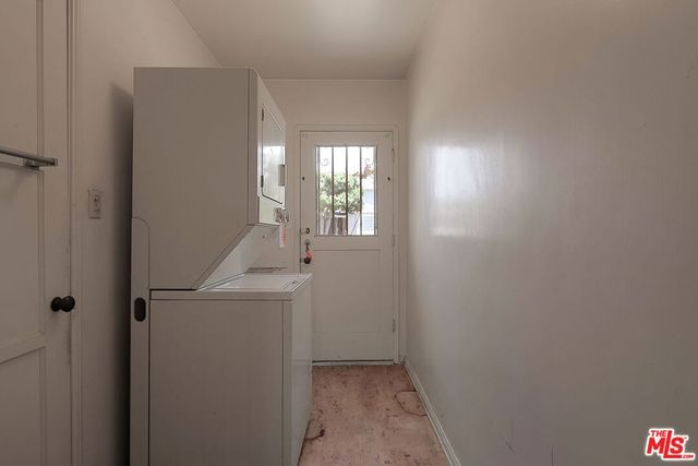 8320 Airlane Avenue, Los Angeles, CA 90045