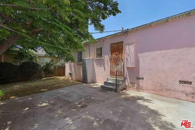 8320 Airlane Avenue, Los Angeles, CA 90045