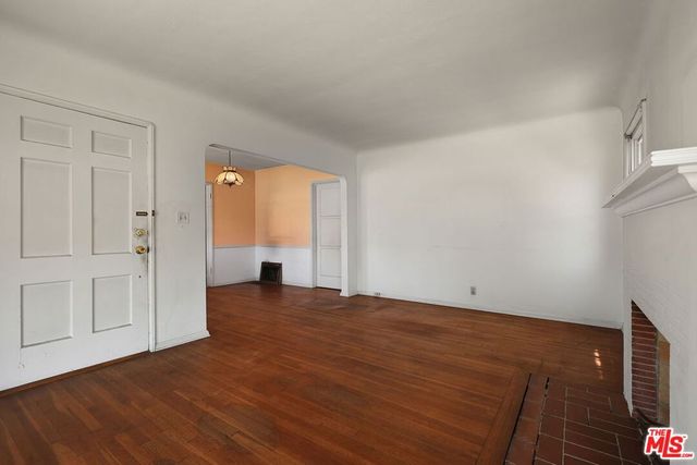 8320 Airlane Avenue, Los Angeles, CA 90045