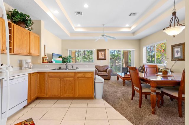 8255 Mulligan Circle 3422, Port St Lucie, FL 34986