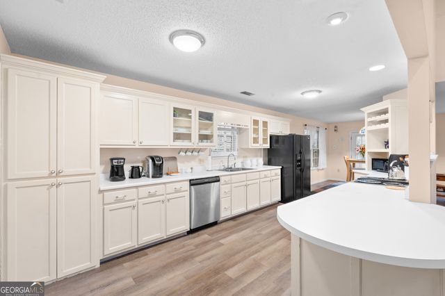 1703 Sunnyview Court, Statesboro, GA 30458