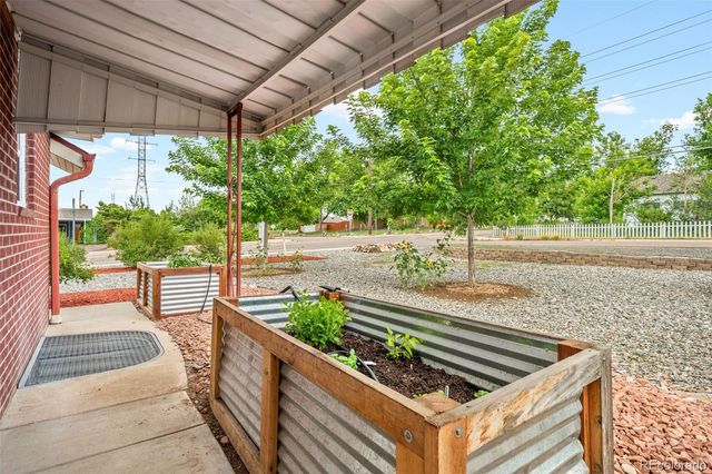 1005 Moss Street, Golden, CO 80401