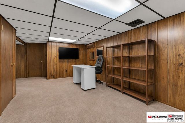 31511 Fairfield Drive, Warren, MI 48088