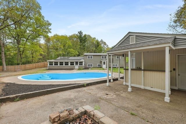 3 Willett Drive, Attleboro, MA 02703