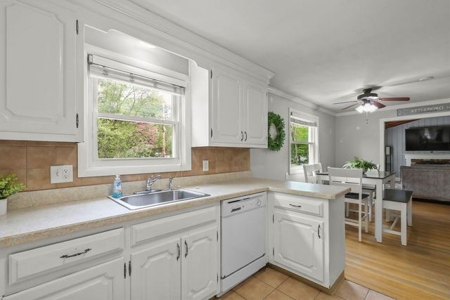 3 Willett Drive, Attleboro, MA 02703