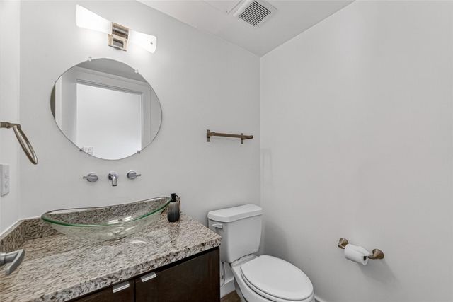 1409 Laird Street B, Houston, TX 77008