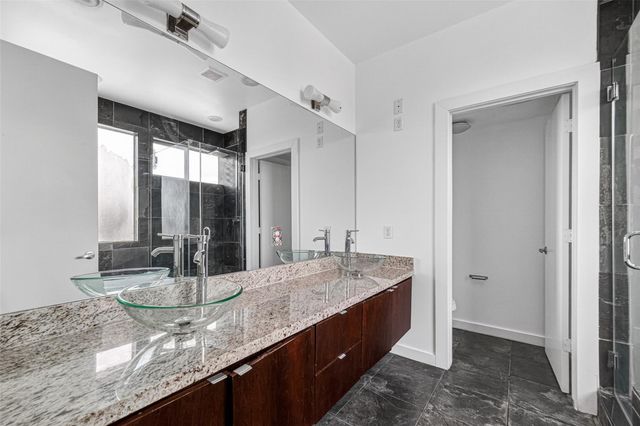 1409 Laird Street B, Houston, TX 77008