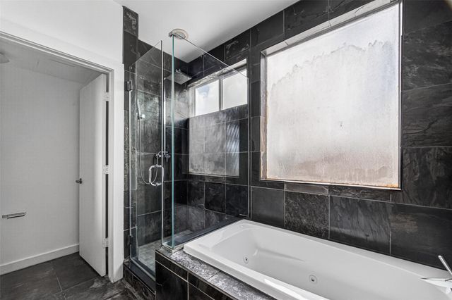 1409 Laird Street B, Houston, TX 77008