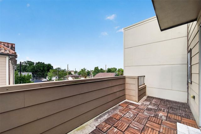 1409 Laird Street B, Houston, TX 77008