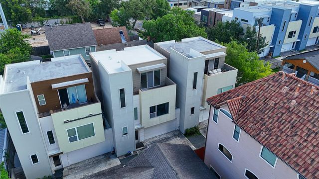 1409 Laird Street B, Houston, TX 77008