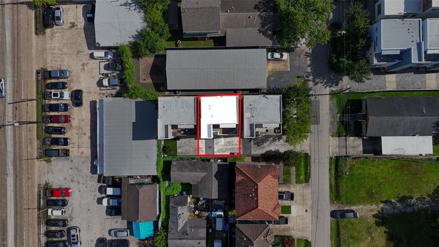 1409 Laird Street B, Houston, TX 77008
