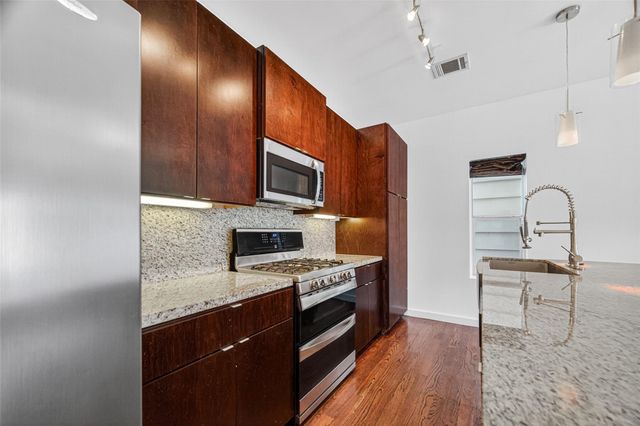 1409 Laird Street B, Houston, TX 77008