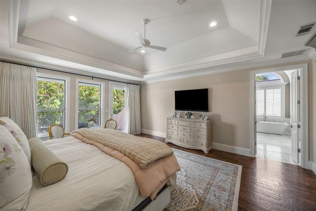 5726 W Hanover Avenue, Dallas, TX 75209