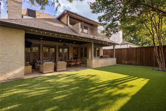 5726 W Hanover Avenue, Dallas, TX 75209