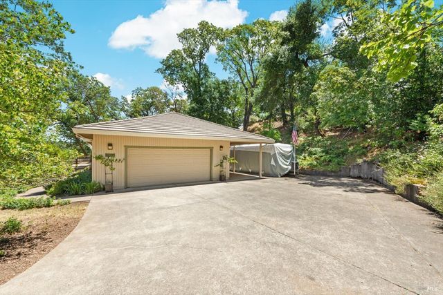 75 Ridgecrest Dr, Napa, CA 94558