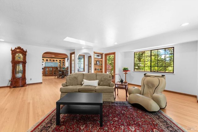 75 Ridgecrest Dr, Napa, CA 94558