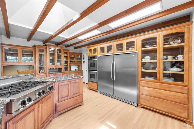 75 Ridgecrest Dr, Napa, CA 94558