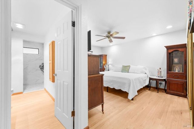 75 Ridgecrest Dr, Napa, CA 94558
