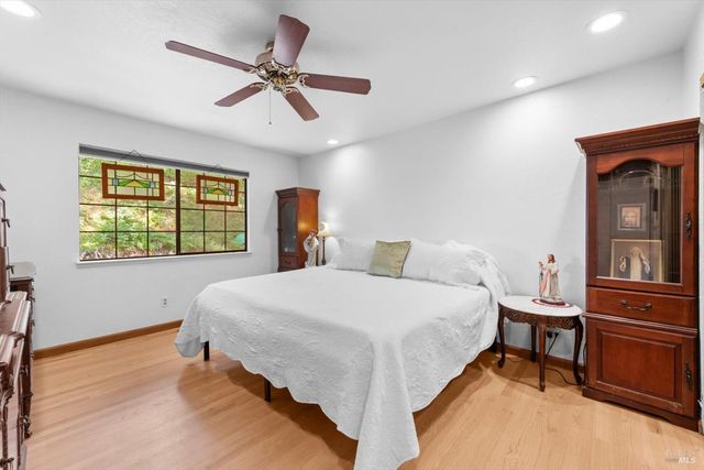 75 Ridgecrest Dr, Napa, CA 94558